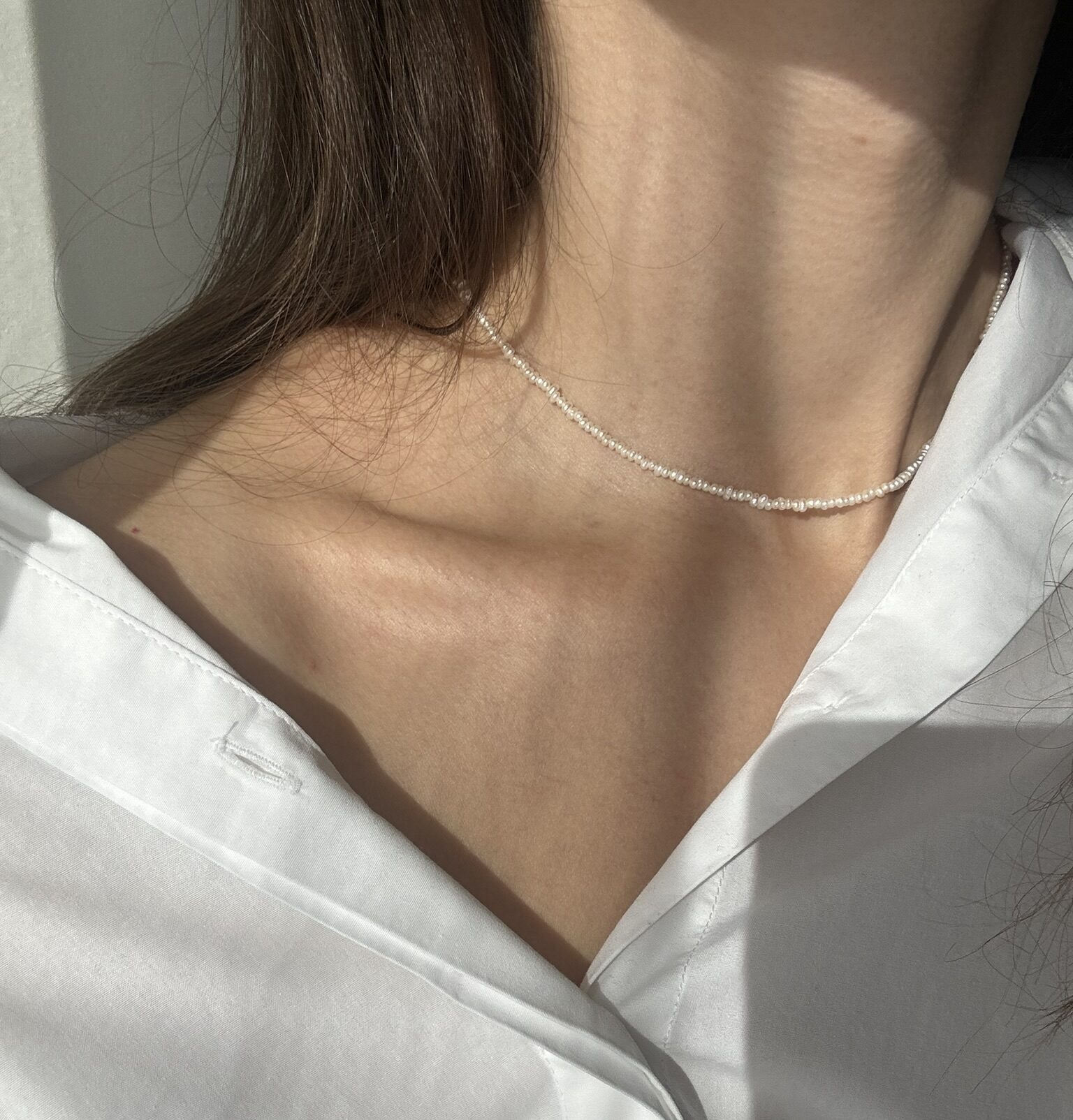 Naszyjnik choker z mini perełek